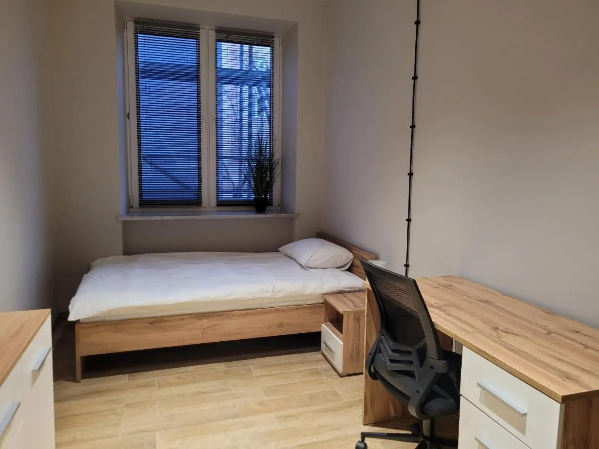 Image 7 of Axo-Hostel 5