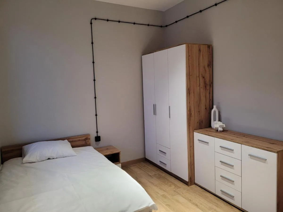 Image 6 of Axo-Hostel 5