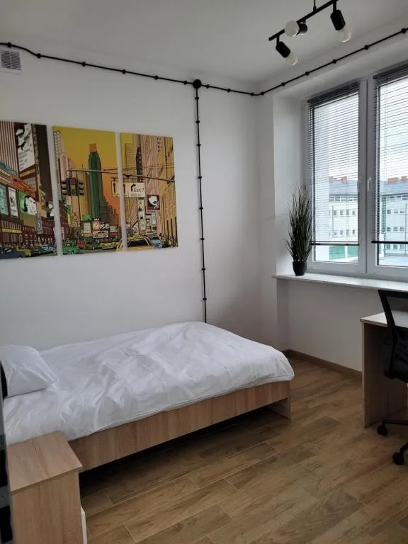 Image 1 of Axo-Hostel 9