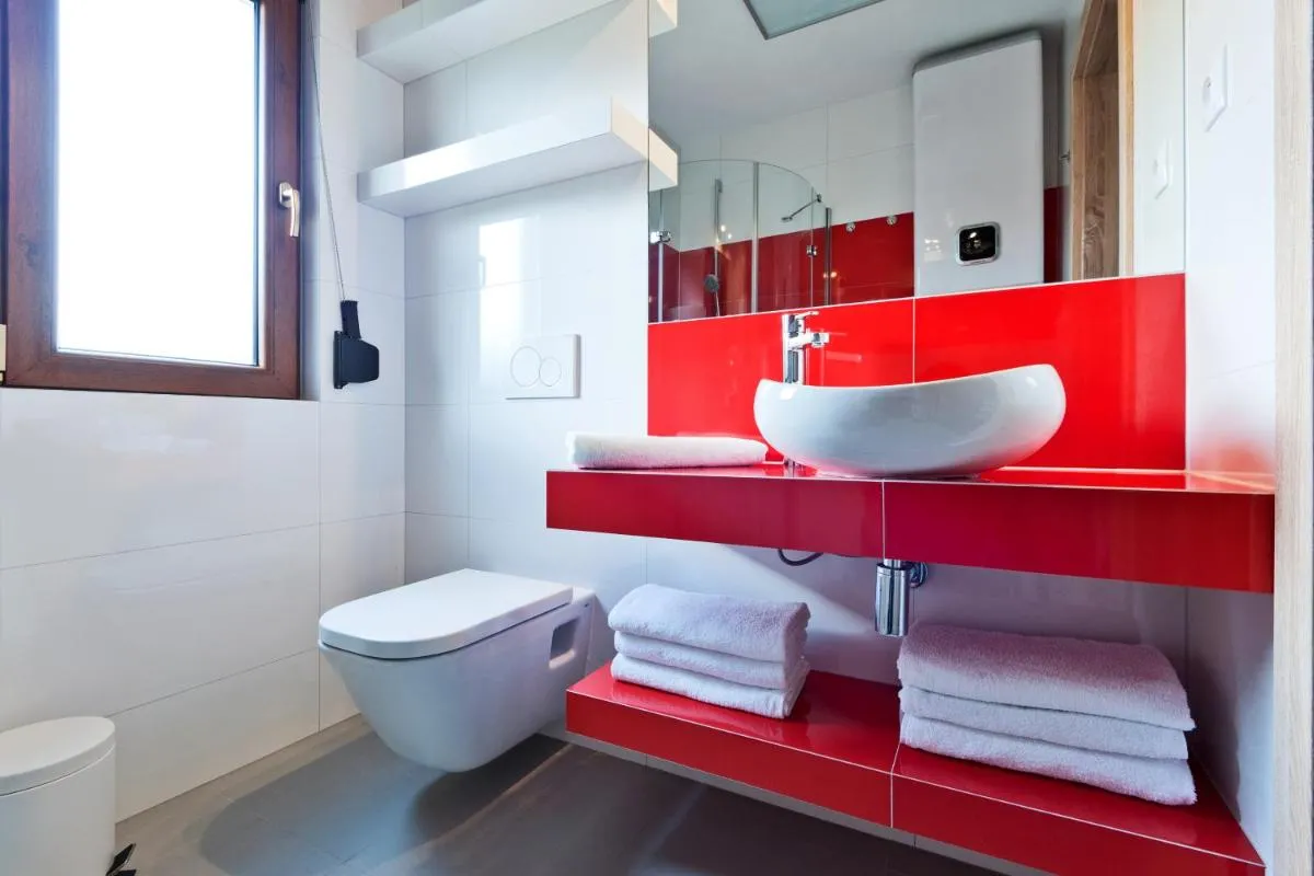 Image 5 of BIESZCZADZKI RAJ Komfortowe Domy nad Jeziorem Solińskim SAUNA