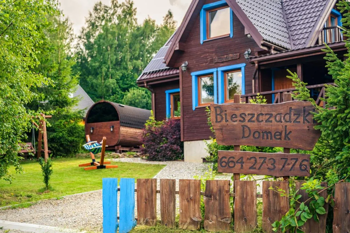 Image 2 of Bieszczadzki Domek z widokiem na połoniny