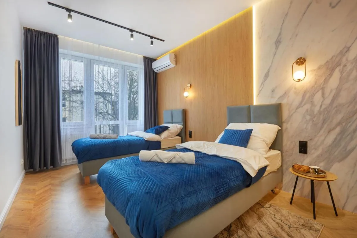 Image 2 of Buen Home Apartments – Old Town
