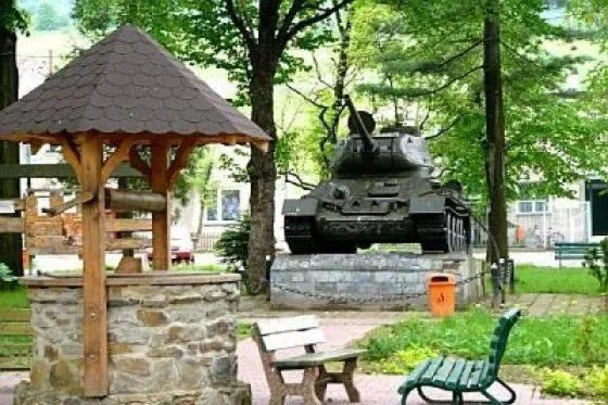 Image 1 of Całoroczny Domek Dwukondygnacyjny