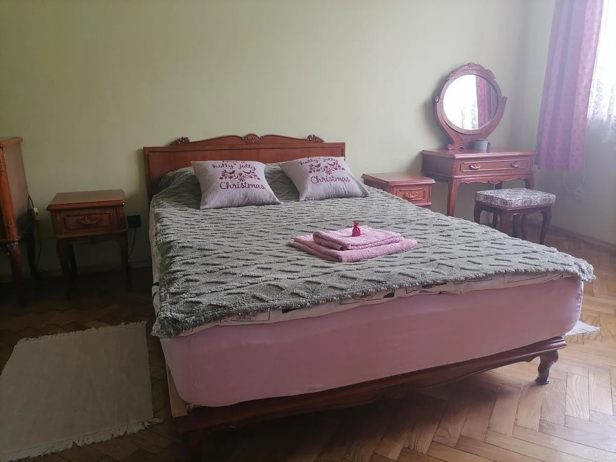 Image 2 of Center Apartment