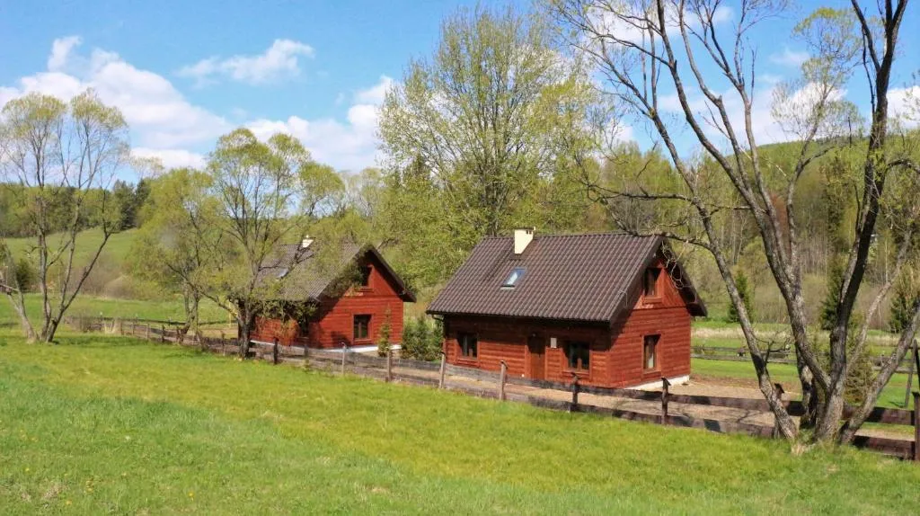 Image 1 of Chaty Rysia i Misia – całoroczne domy na wynajem
