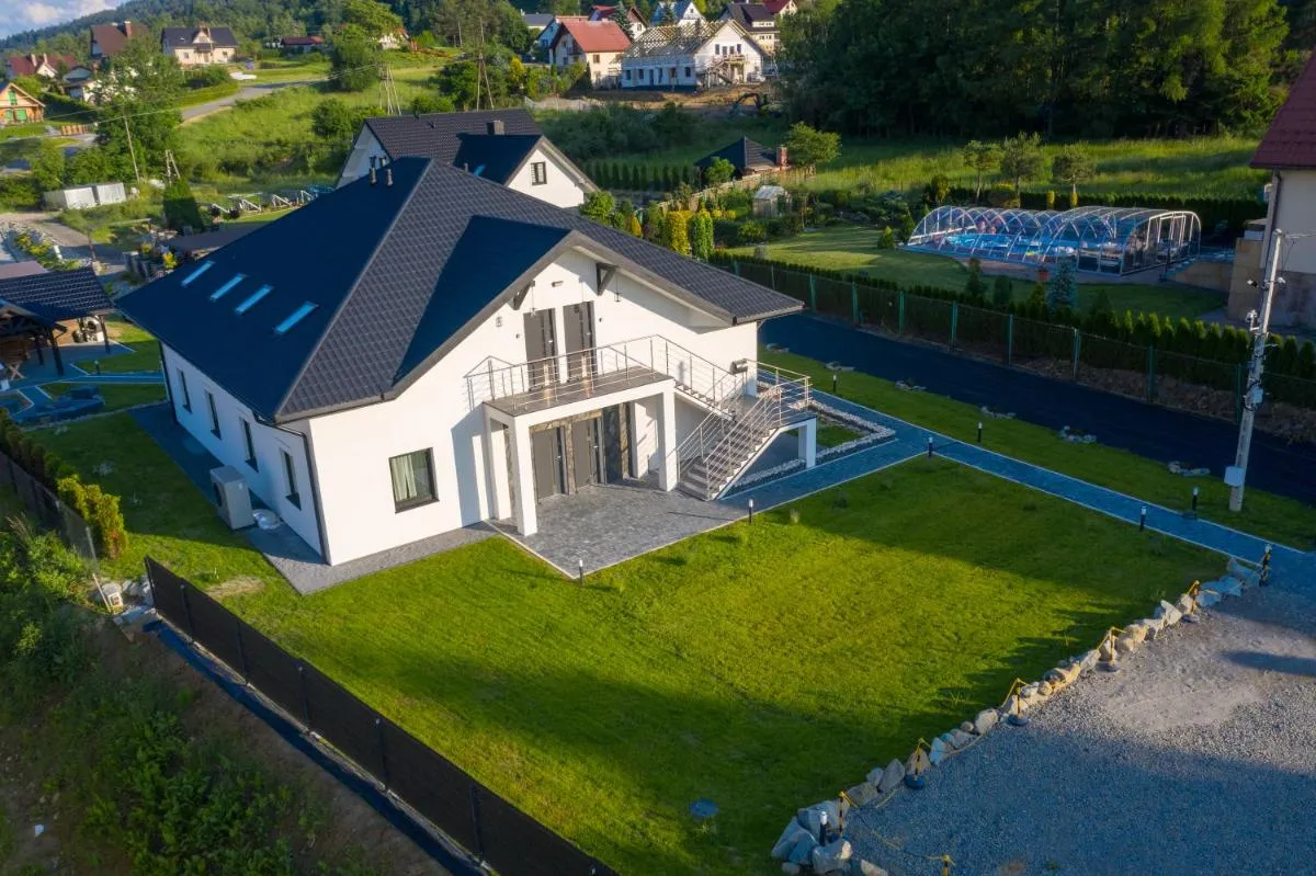 Image 7 of Dream House Naftowa