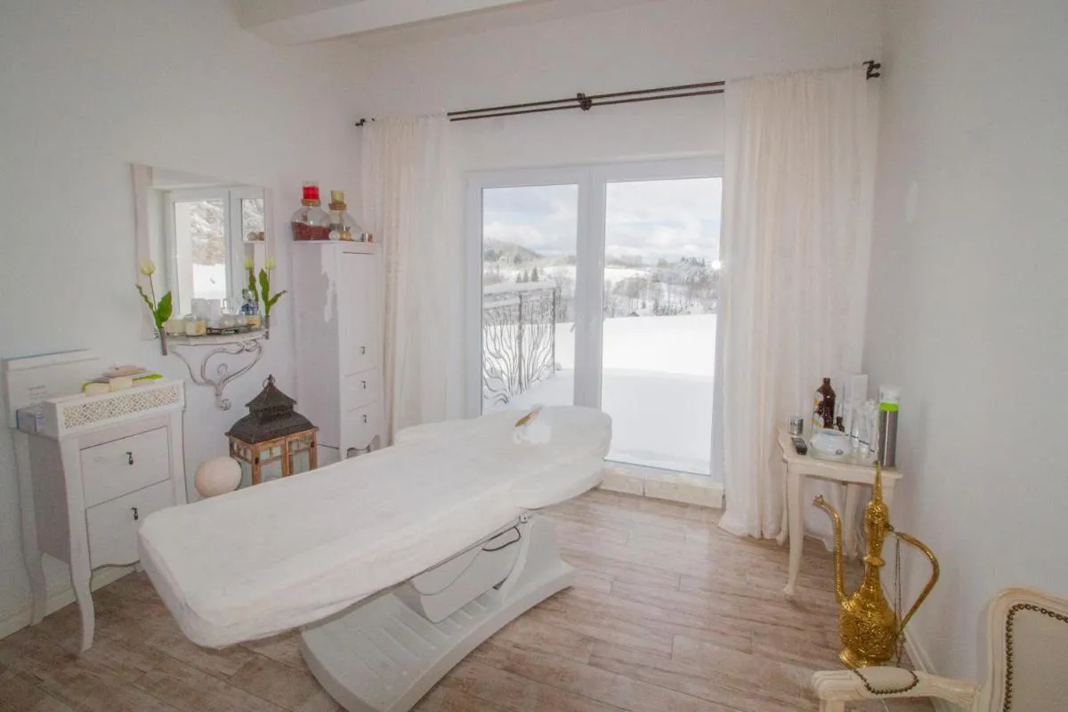 Image 3 of Dwór i Dworek Leszczowate Wellness & Spa