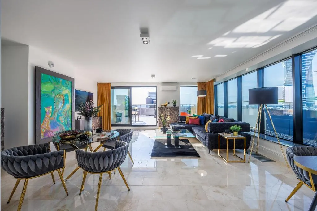 Image 1 of Emihouse Riverside Premium Apartments & Free Parking