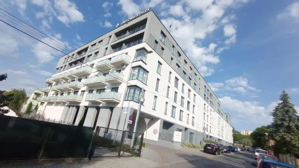 Image 1 of EuroApart – Parking – Goszczyńskiego 7a