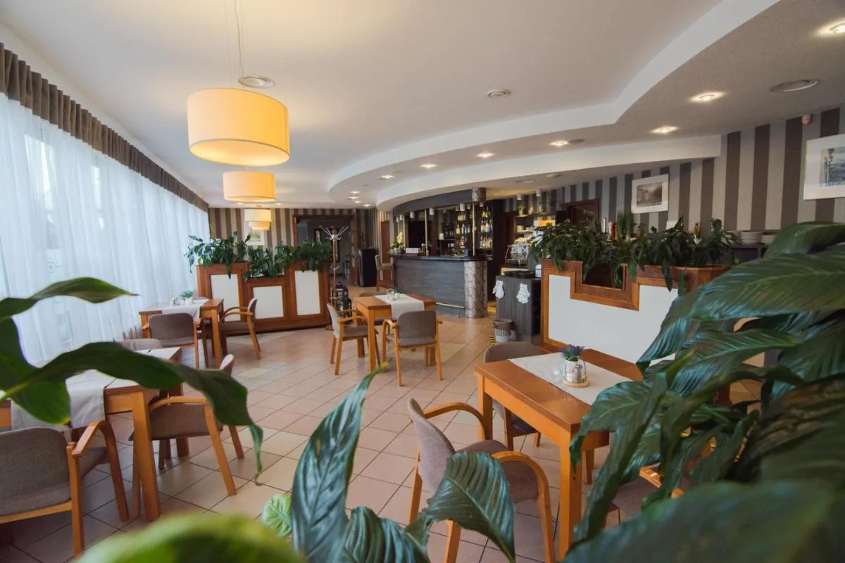 Image 4 of Hotel Trojka