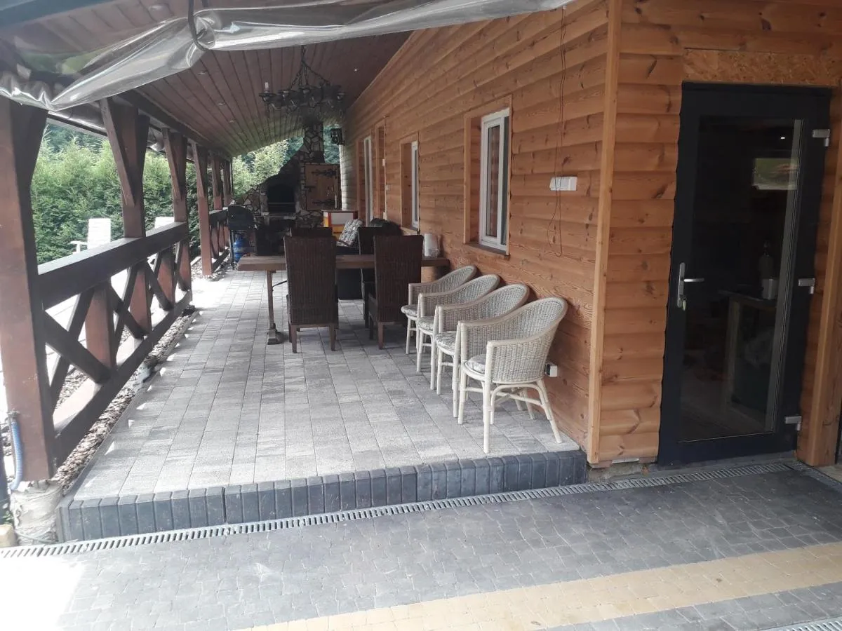 Image 7 of Jaśkowa Chata Bieszczady apartament z basenem