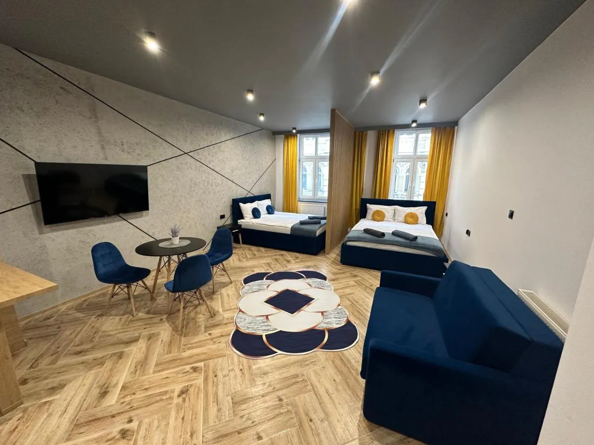 Image 3 of LOFT HOUSE APARTMENTS