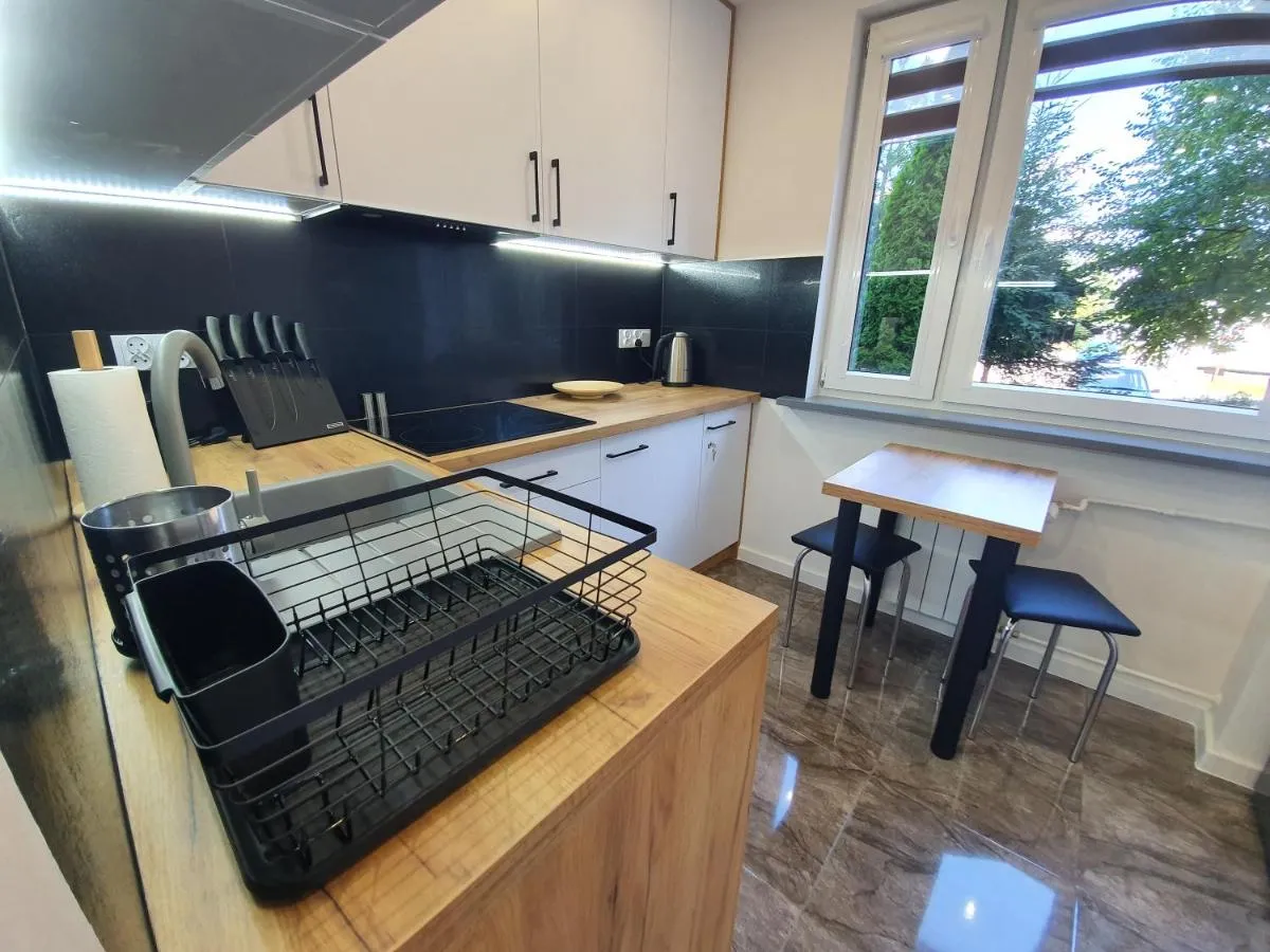 Image 4 of M&K Center Apartment