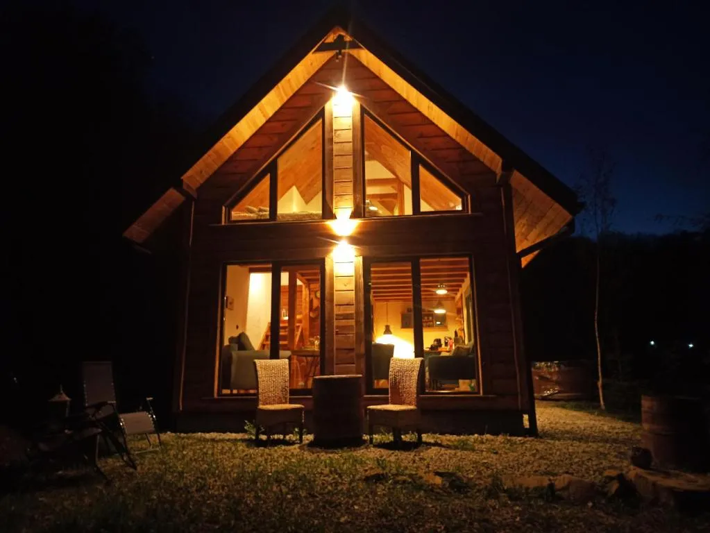 Image 1 of Miłochata Osada PTOSEK Bieszczady