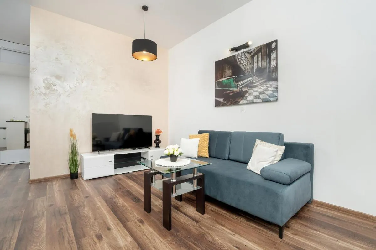 Image 3 of Nowoczesne Apartamenty z Parkingiem & Balkonem by Noclegi Renters