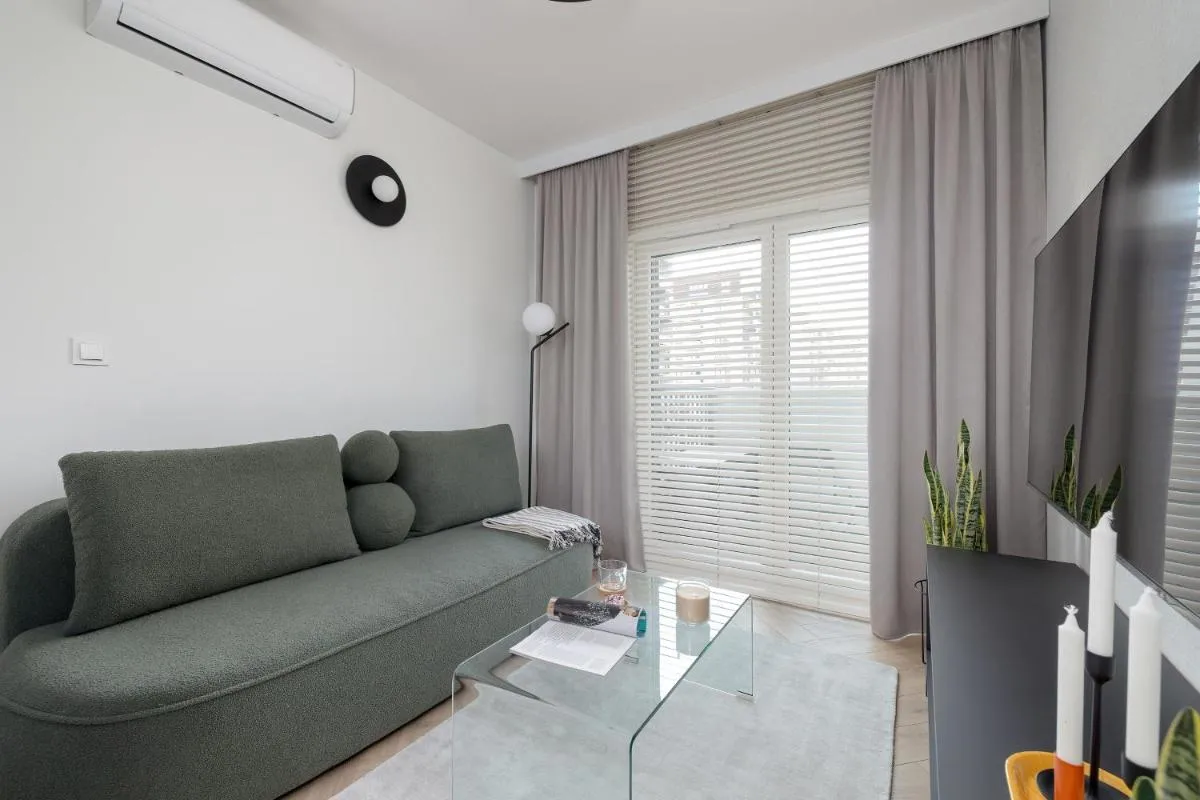 Image 2 of Nowoczesne Apartamenty z Parkingiem & Balkonem by Noclegi Renters