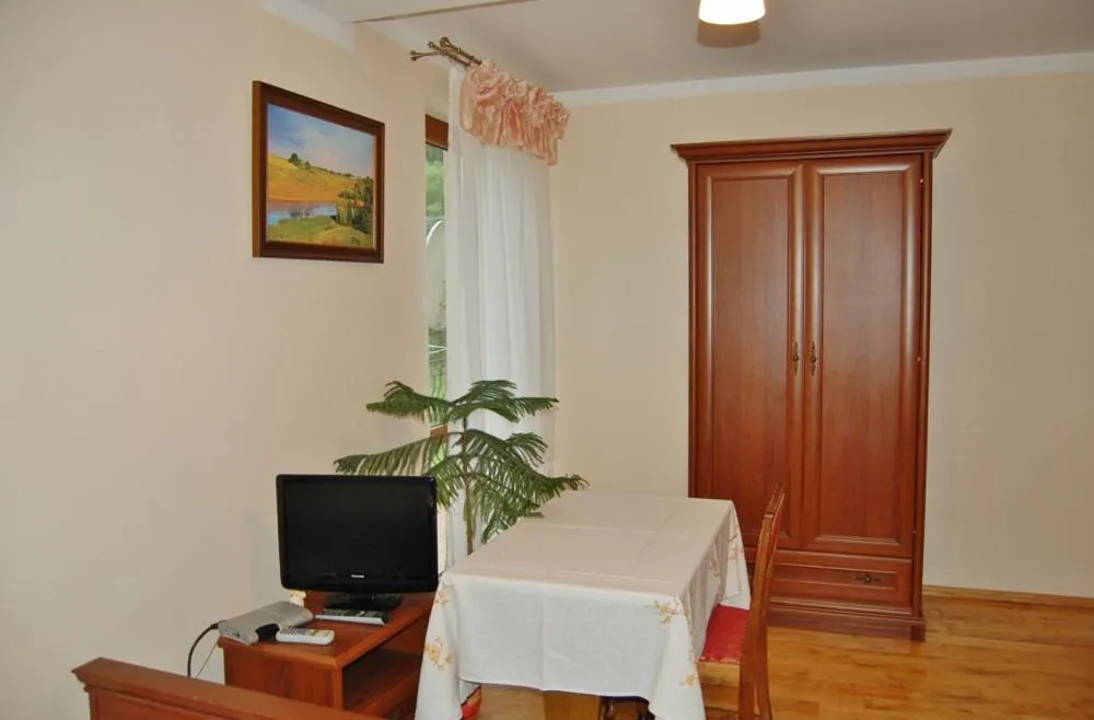 Image 7 of Pod Dziką Różą