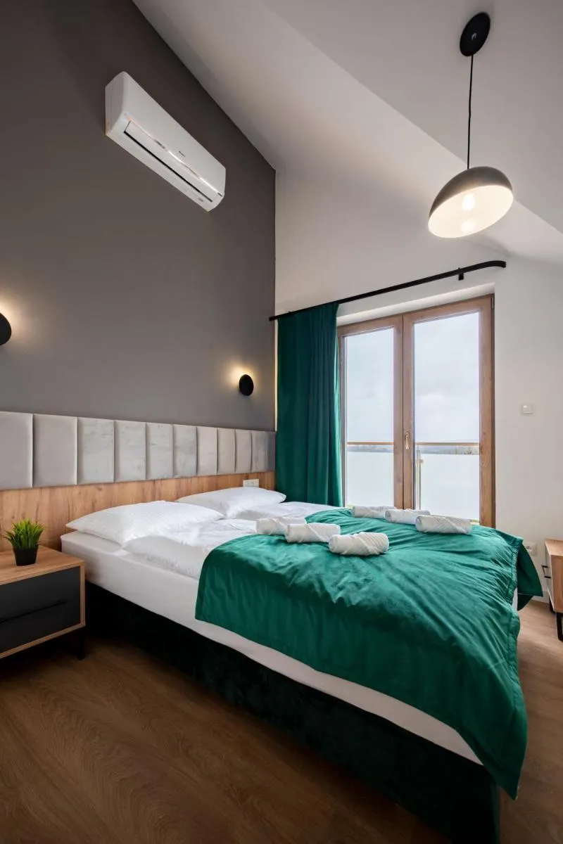 Image 4 of Rajskie Uroczysko Apartamenty Jacuzzi Sauna