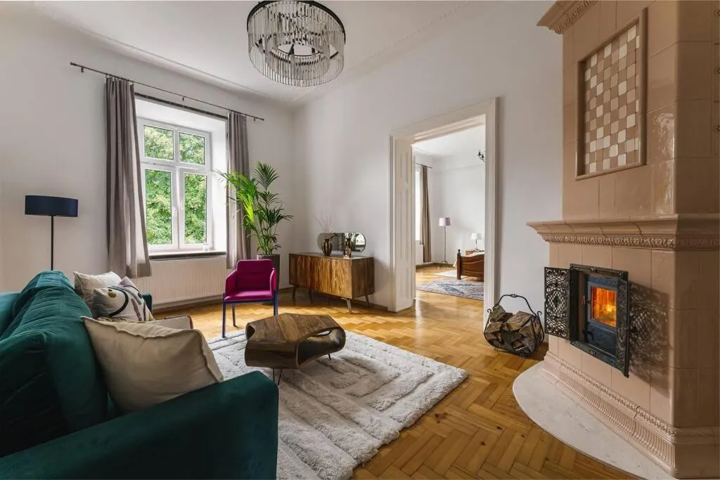 Image 1 of Stylowy Apartament w centrum Piecowy Zakątek