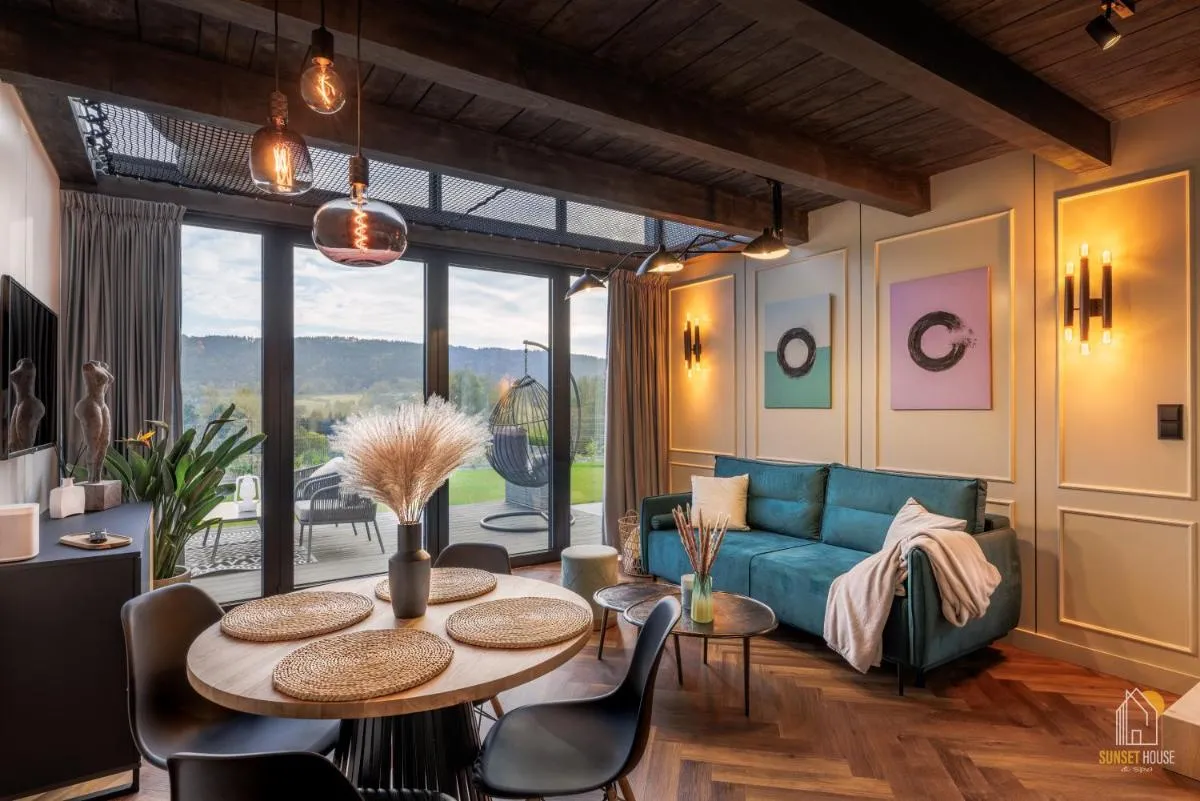 Image 3 of Sunset House & Spa
