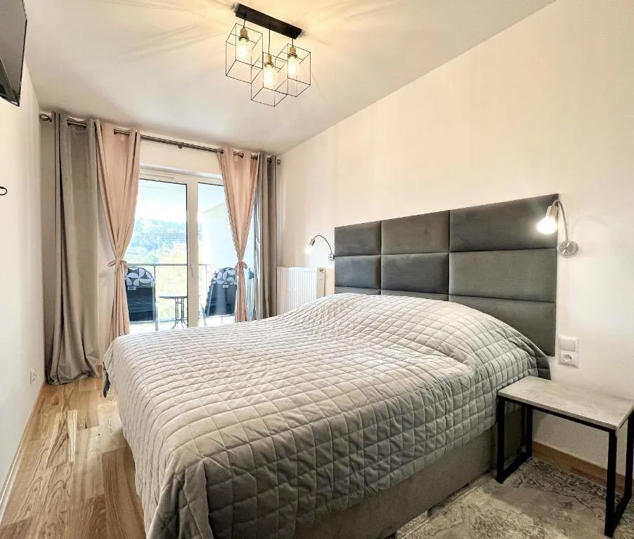 Image 1 of Apartament Cicha 12 – Centrum – Garaż