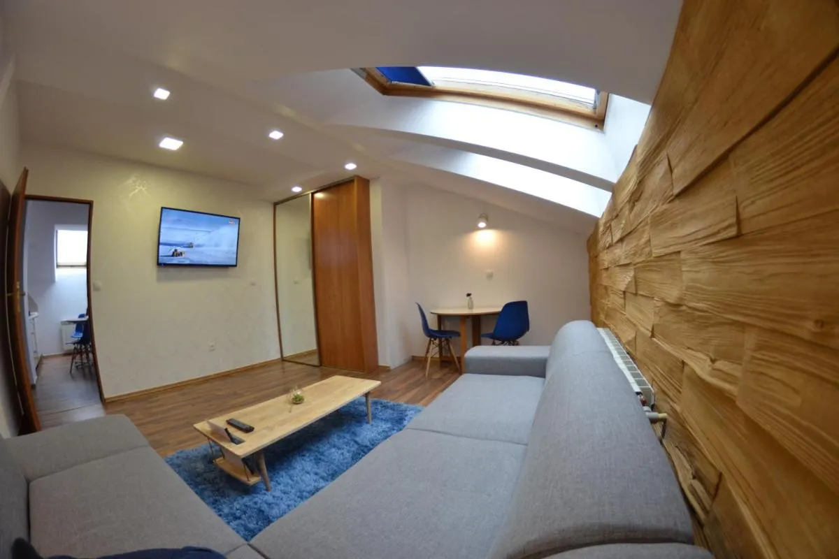 Image 2 of Apartament City Center Sky