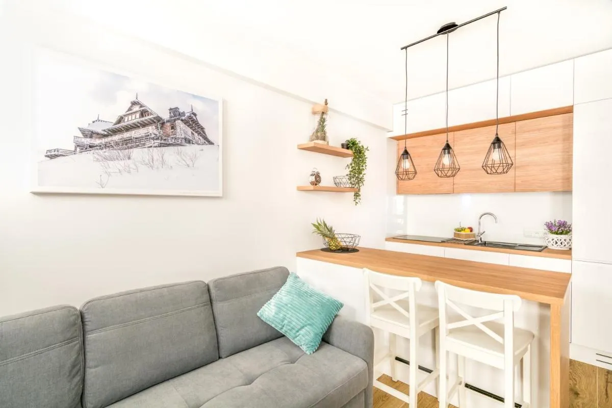 Image 4 of ELuxuria GREEN HlLL Apartment przy stoku narciarskim OZONOWANY