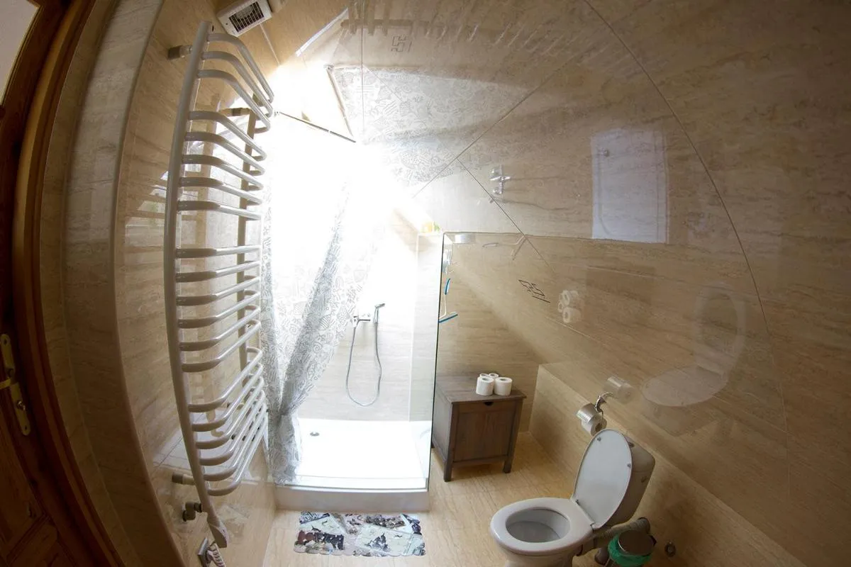 Image 7 of Lux Condo