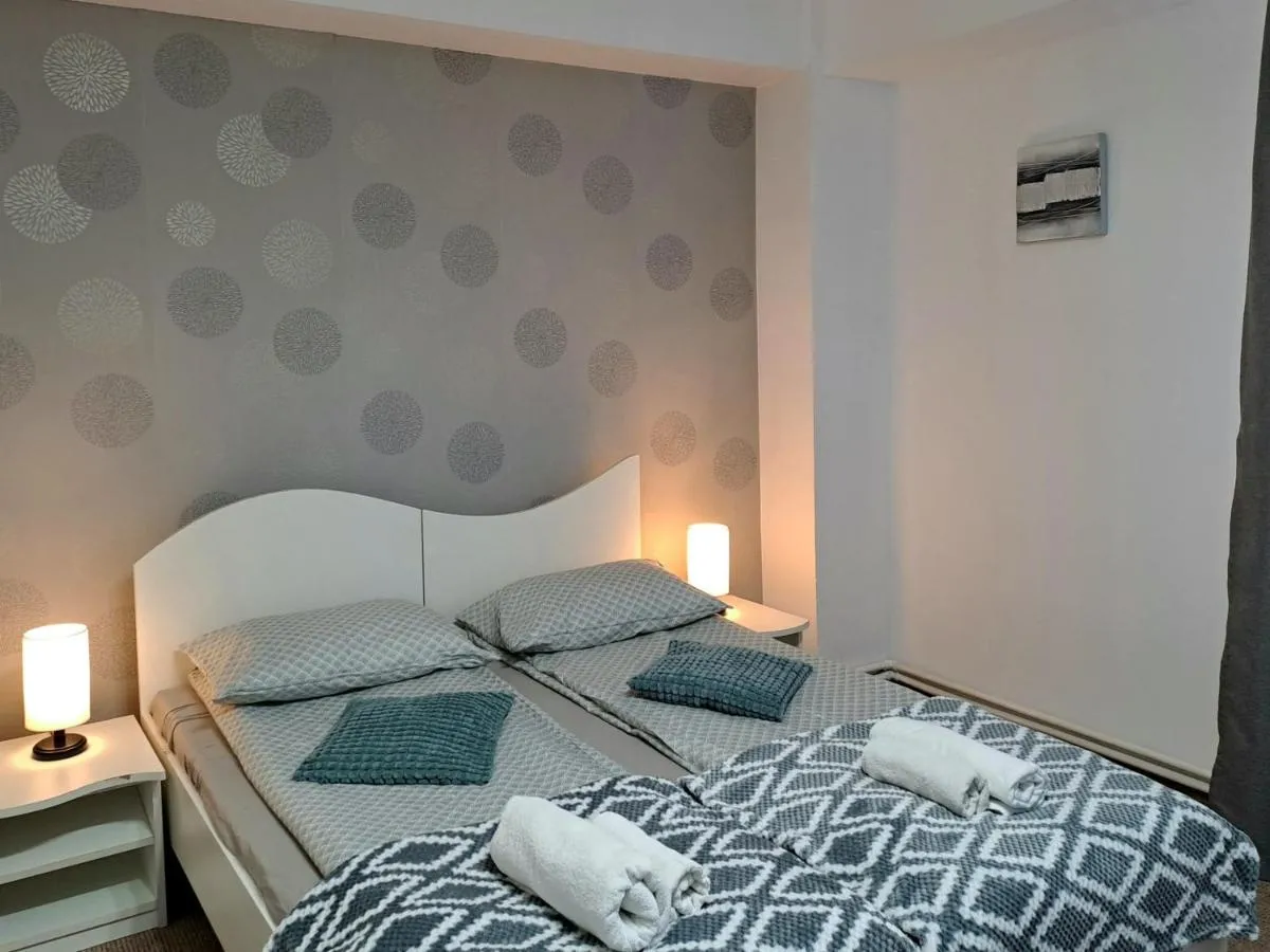 Image 3 of 7 Levél Panzió, Ultra Central, Self Check-in, Self-Catering