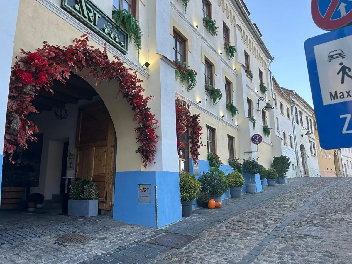 Image 2 of ART Hotel