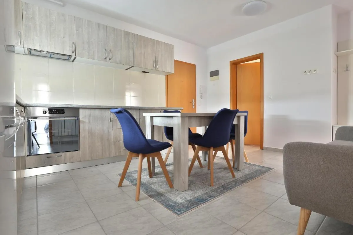 Image 7 of Ada Homes E620