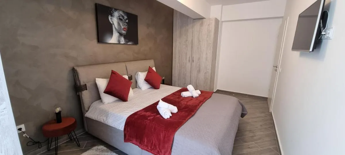 Image 4 of Alezi Residence