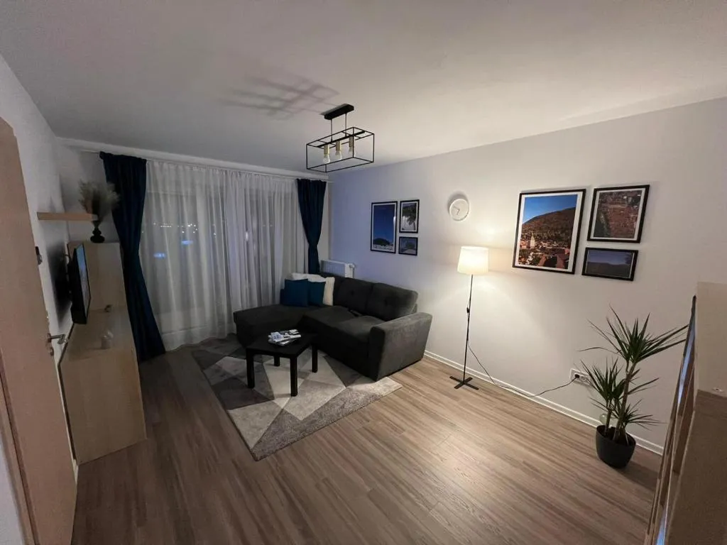 Image 1 of Alina Residence Coresi