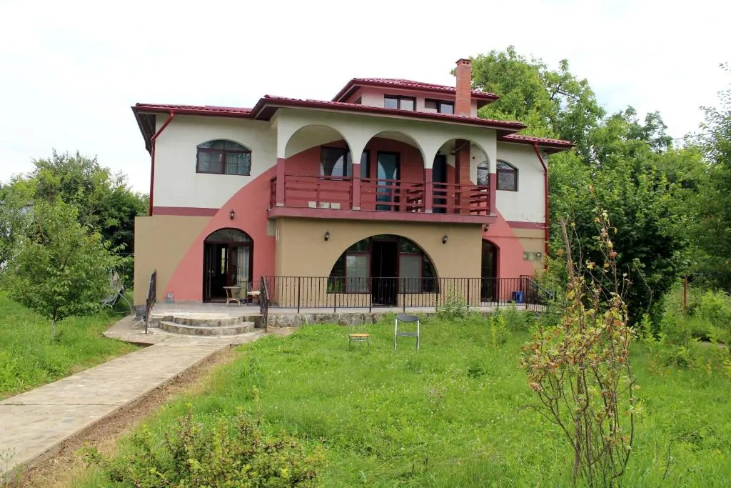 Image 1 of Anuța