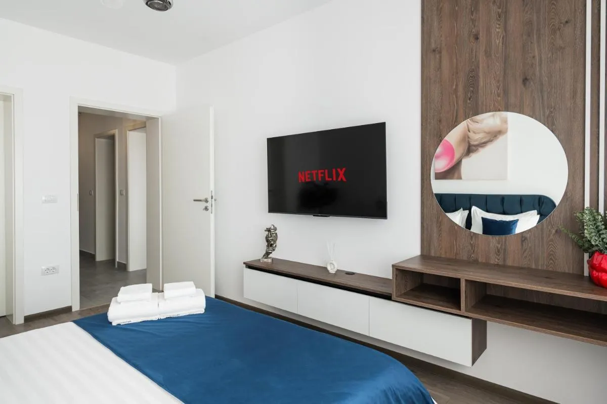 Image 6 of ApartBnb Experience 17