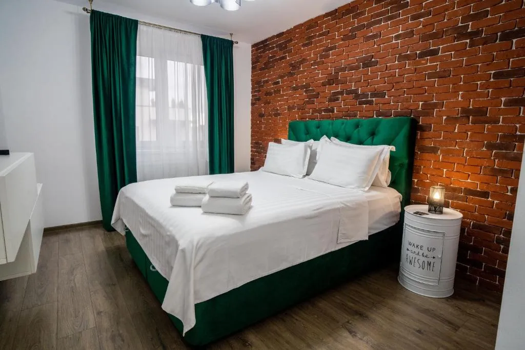 Image 1 of ApartBnb Green Vibe 32