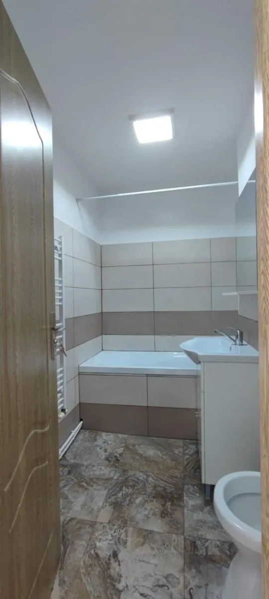 Image 4 of Apartament 3 camere, Central, Parcare gratuita