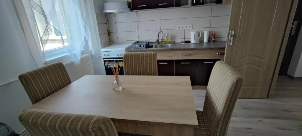 Image 1 of Apartament 3 camere, Central, Parcare gratuita