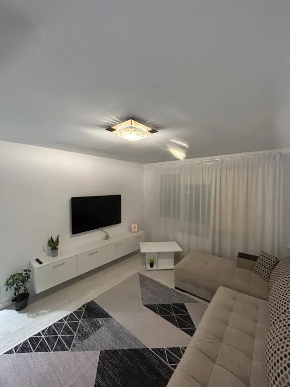 Image 1 of Apartament Central