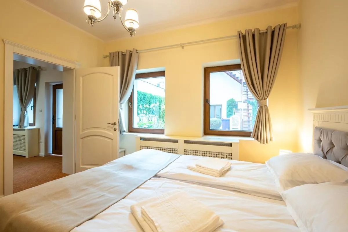 Image 3 of Apartament Hotel H
