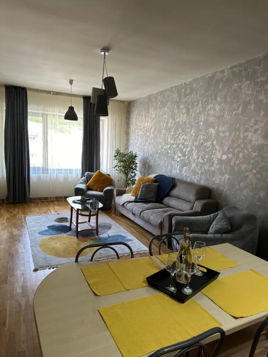 Image 2 of Apartament “La Iepure”