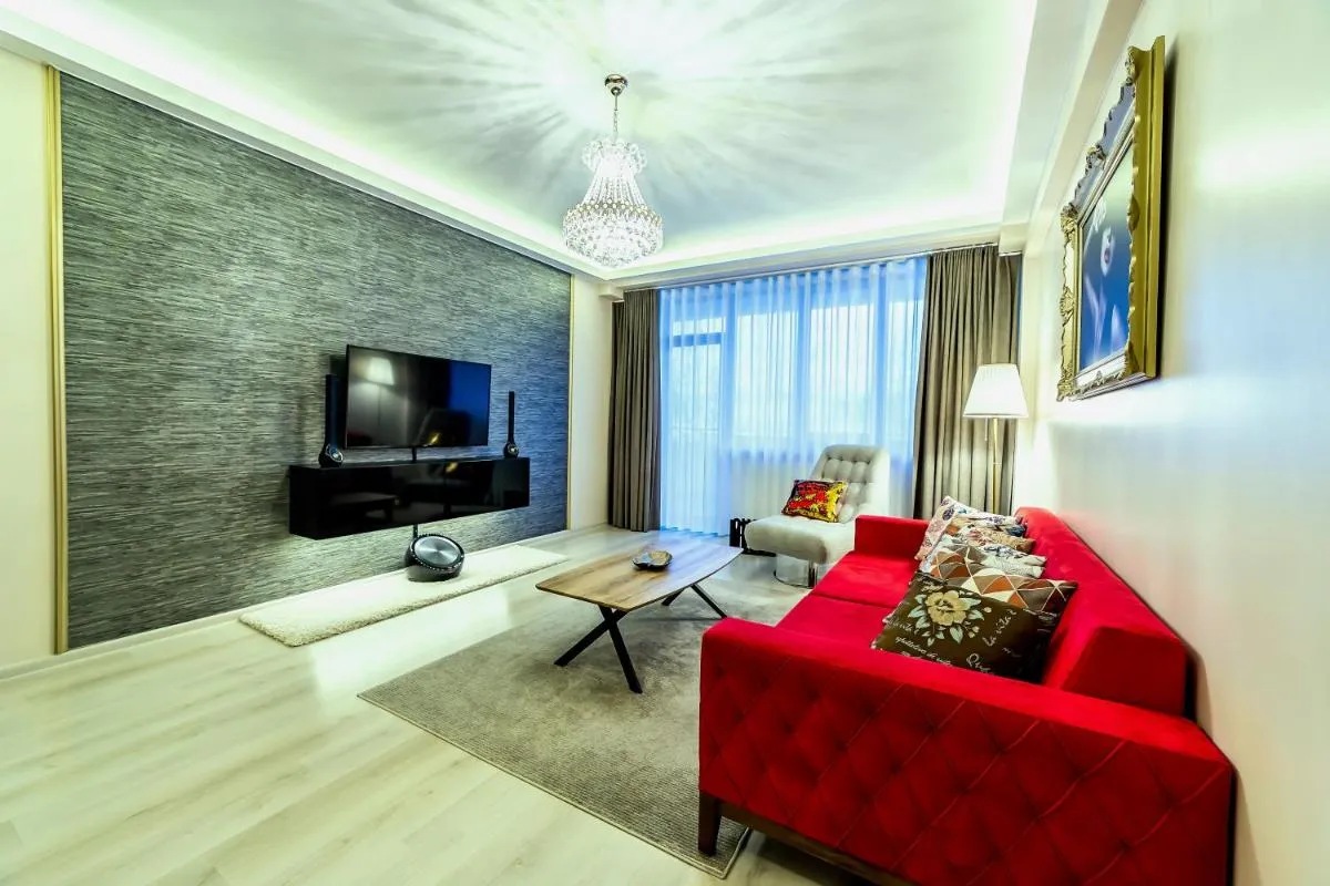 Image 3 of Apartment Chic by Landev