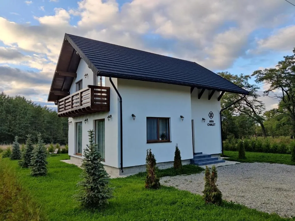 Image 1 of Ara Chalet