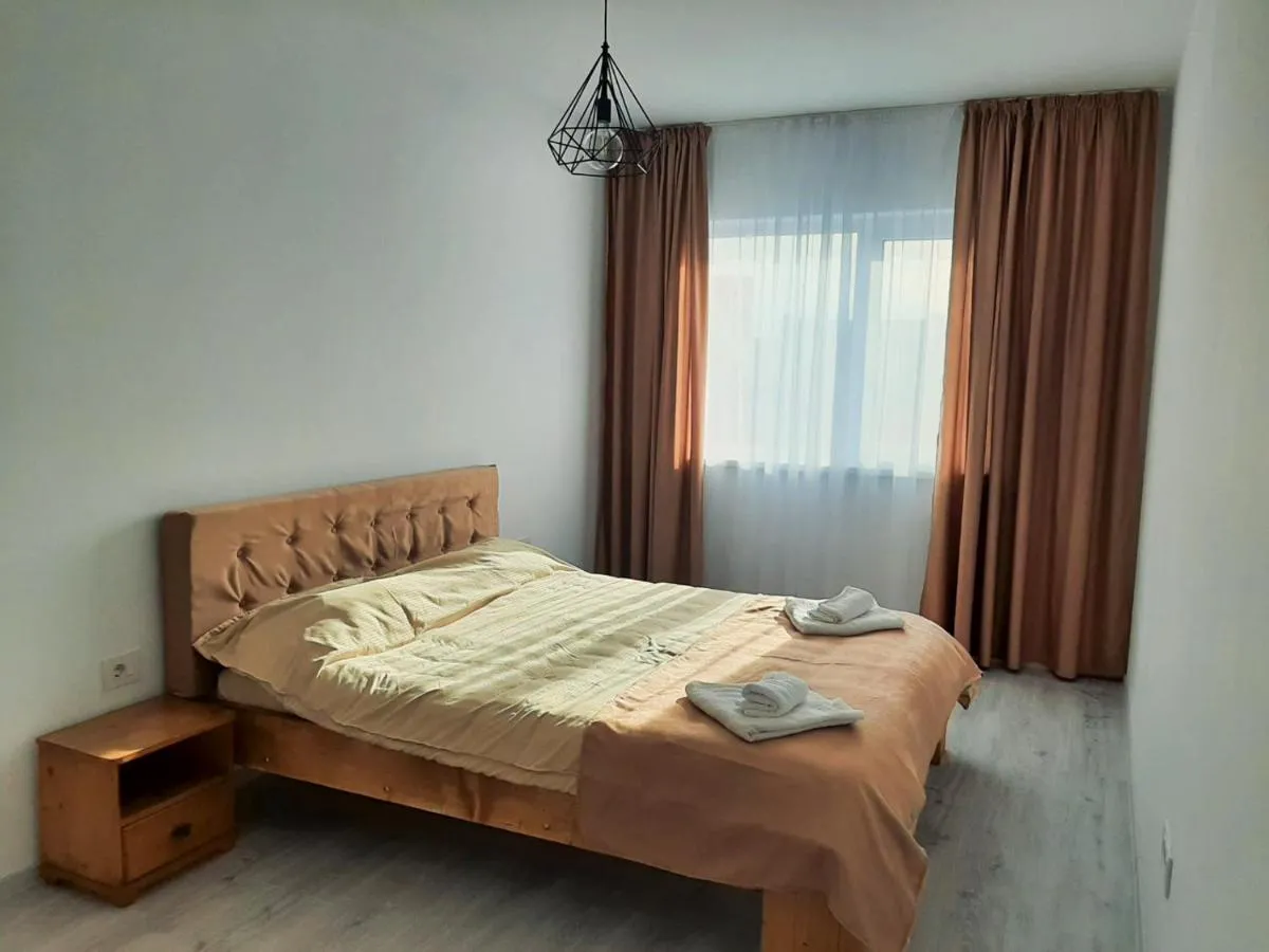 Image 2 of Arena Apartment