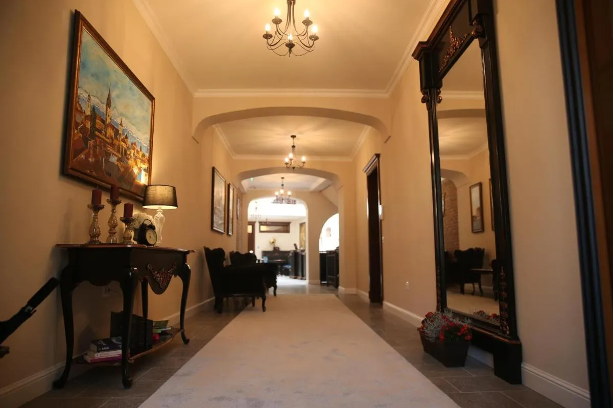 Image 5 of Artisans Boutique Villa