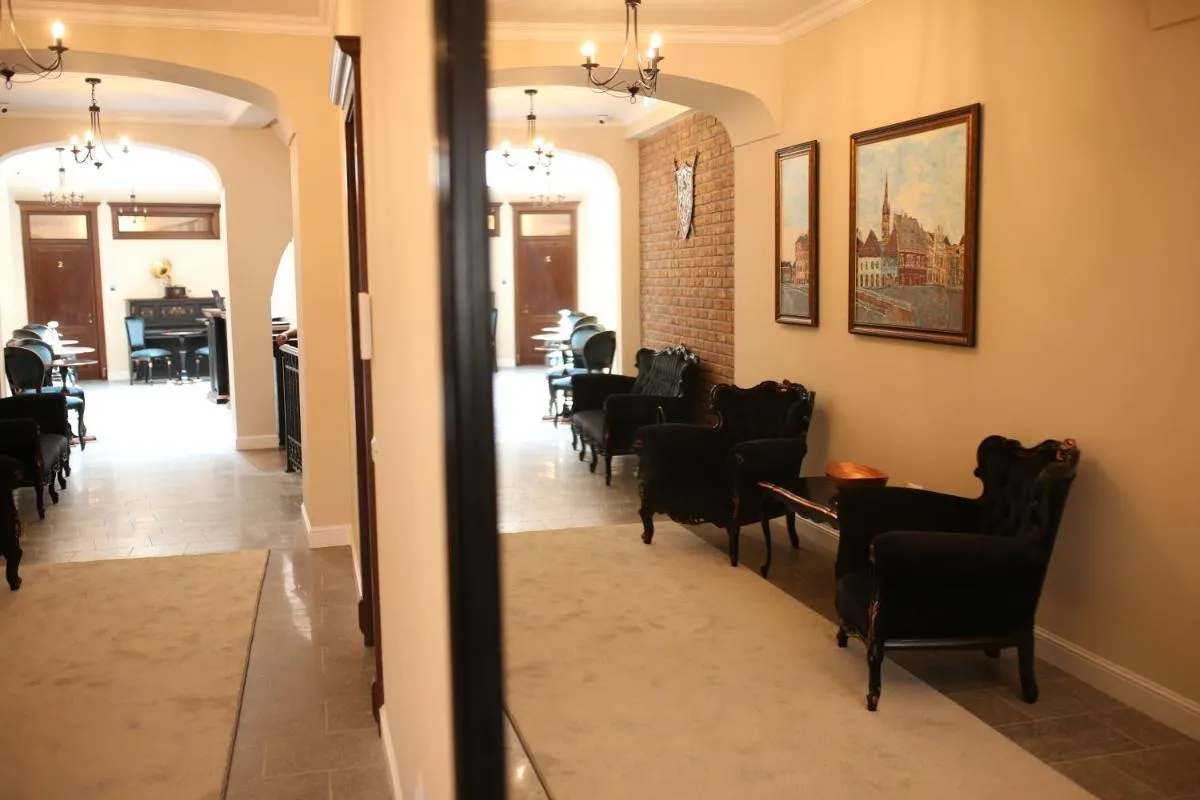 Image 3 of Artisans Boutique Villa