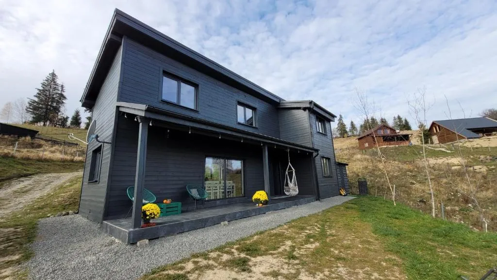 Image 1 of Black Wood Cabin