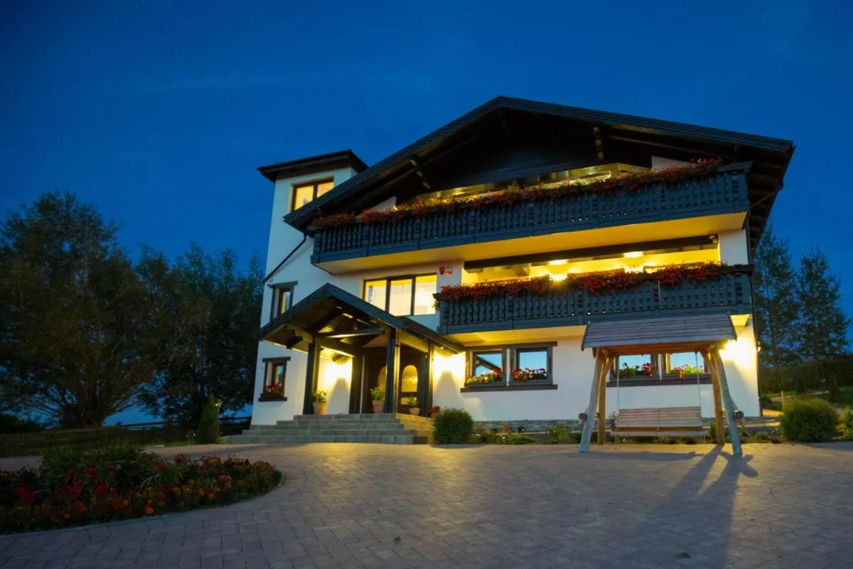 Image 3 of Bran Monte Crai Chalet