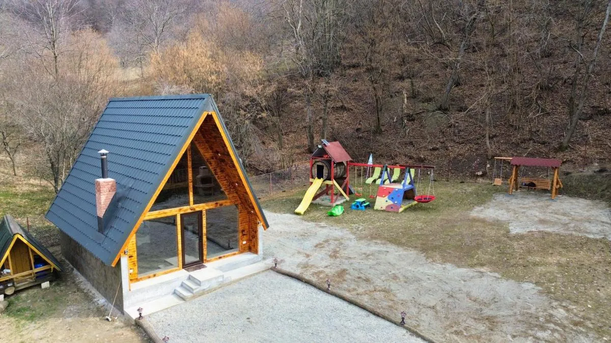 Image 3 of Cabana AFrame Olanesti