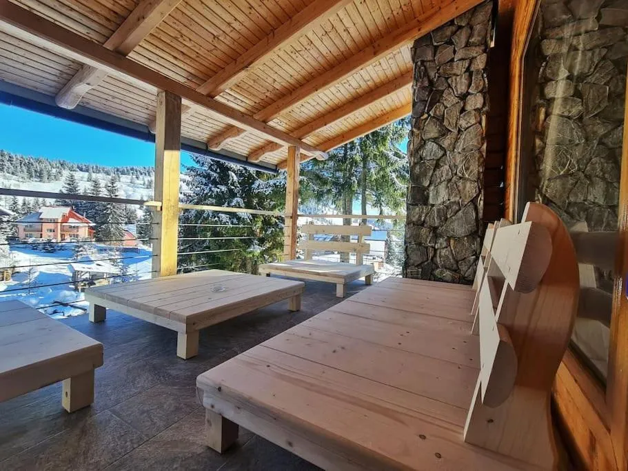 Image 3 of Cabana BellaMonte